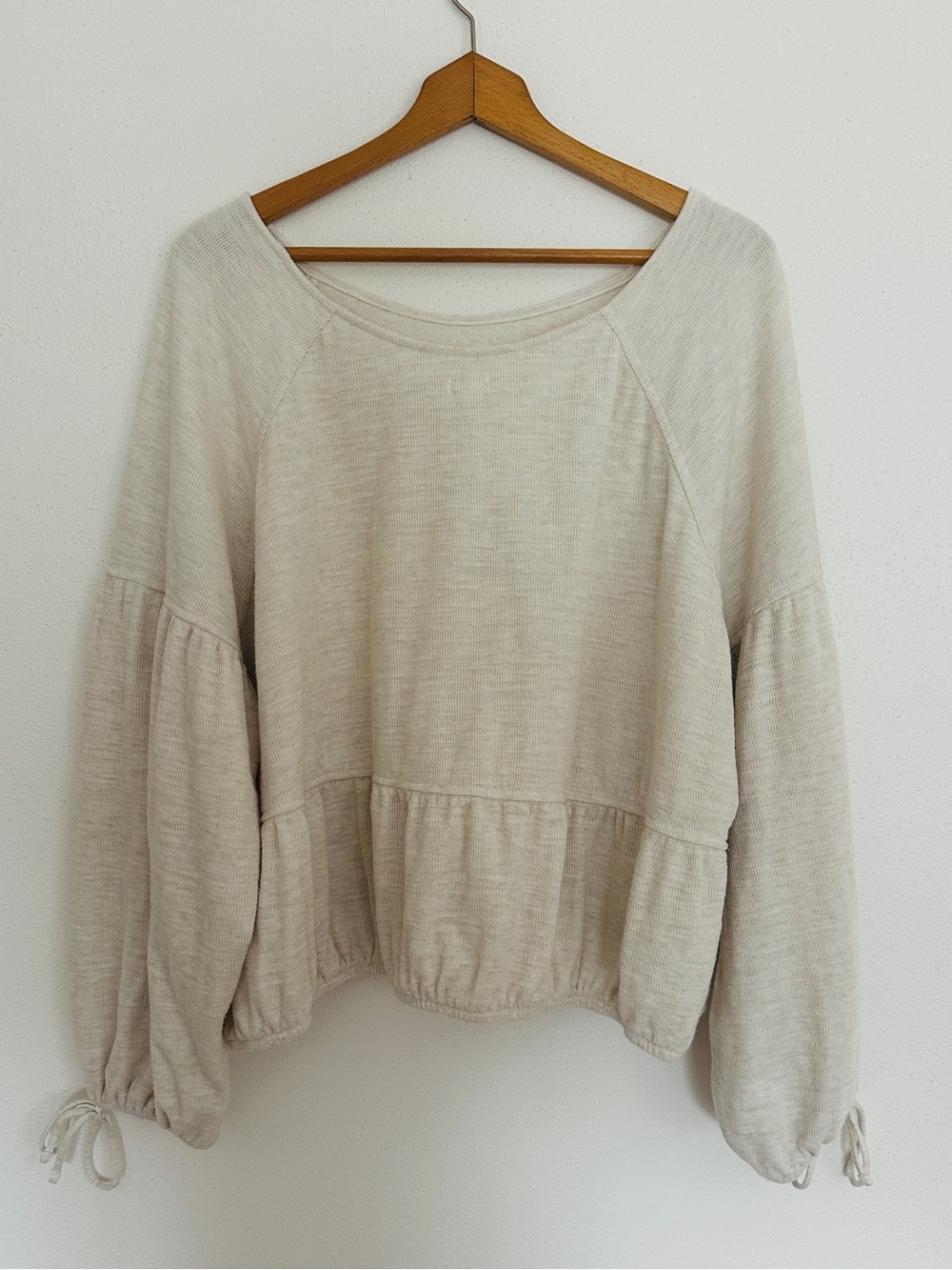 Aerie Endless Summer Cropped Sweatshirt XXL Cream Heather Frost Boho Low Back - Picture 3 of 4